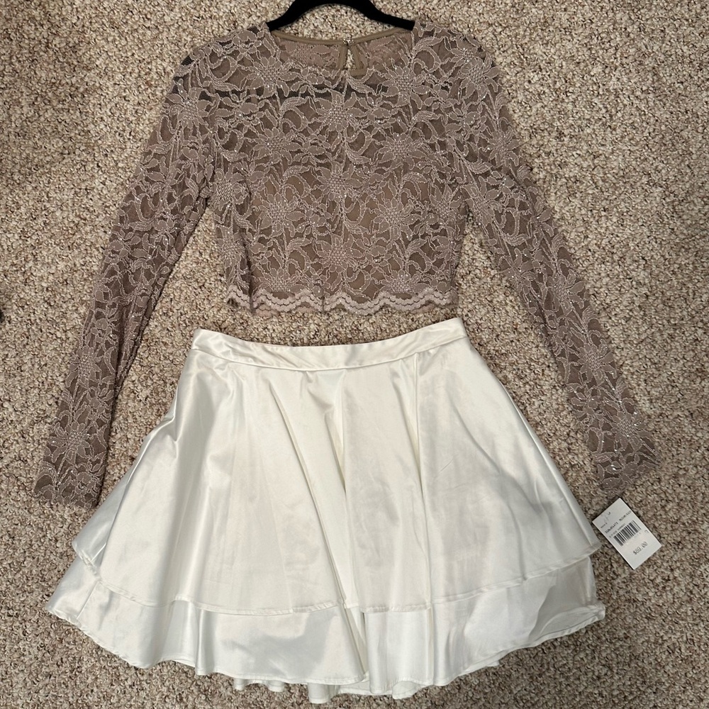 City Triangles Formal Prom Wedding 2 Piece - NWT